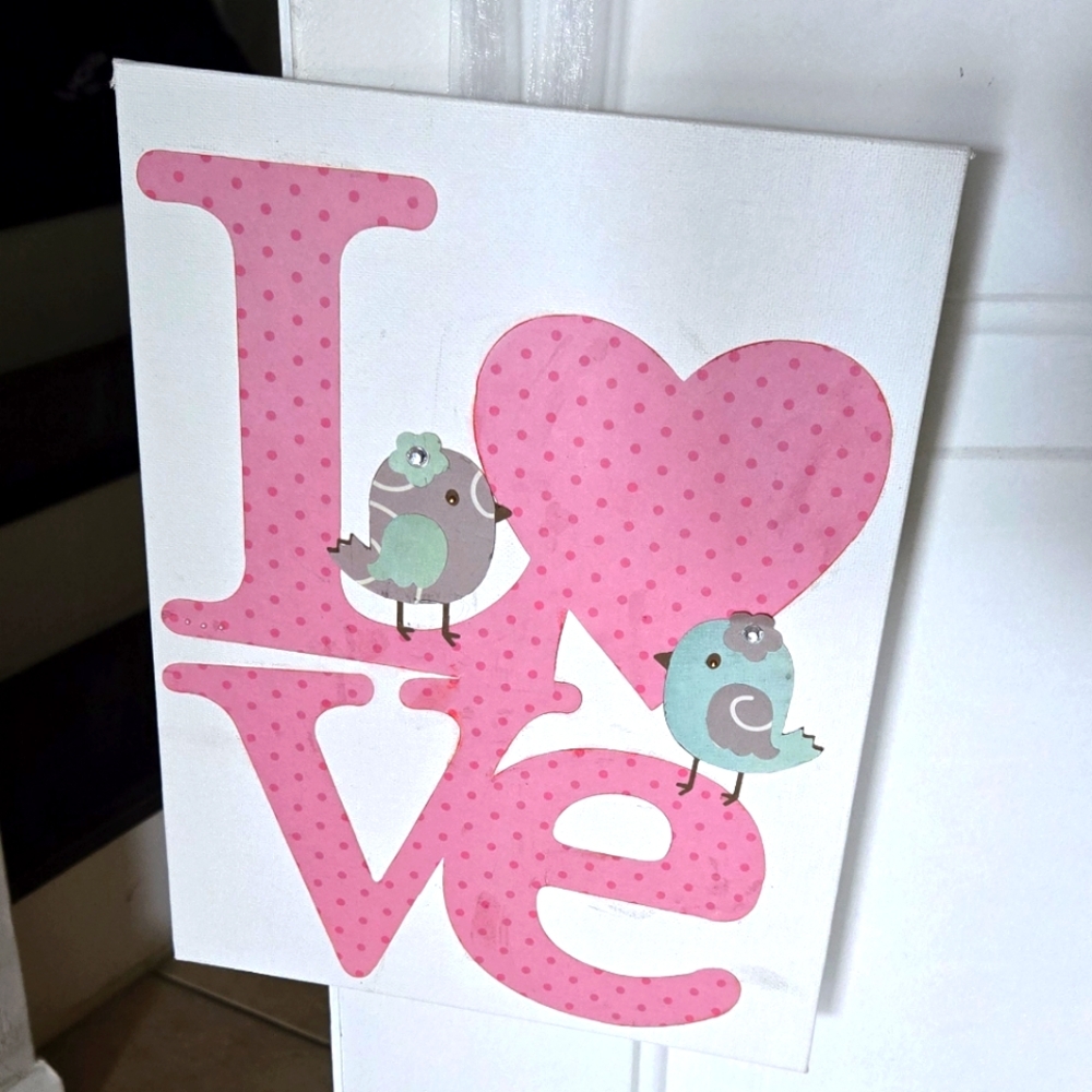Handmade LOVE Bird Wall Hanging Décor - Pink & White